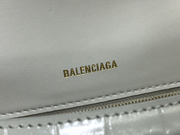 BALENCIAGA HOURGLASS [Balenciaga181] CELINE CHANEL ACCESSORIES LOEWE SHOES LOUIS VUITTON DIRO YSL OTHER BRAND HANDBAGS BALENCIAGA BOTTEGA VENETA GOYARD HERMES BURBERRY VALENTINO GUCCI FENDI MIUMIU CHLOE PRADA BVLGARI SUITCASE NEW ARRIVAL 