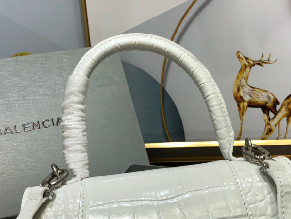 BALENCIAGA HOURGLASS [Balenciaga179] CELINE CHANEL ACCESSORIES LOEWE SHOES LOUIS VUITTON DIRO YSL OTHER BRAND HANDBAGS BALENCIAGA BOTTEGA VENETA GOYARD HERMES BURBERRY VALENTINO GUCCI FENDI MIUMIU CHLOE PRADA BVLGARI SUITCASE NEW ARRIVAL 