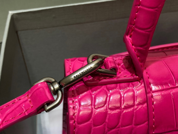 BALENCIAGA HOURGLASS [Balenciaga176] CELINE CHANEL ACCESSORIES LOEWE SHOES LOUIS VUITTON DIRO YSL OTHER BRAND HANDBAGS BALENCIAGA BOTTEGA VENETA GOYARD HERMES BURBERRY VALENTINO GUCCI FENDI MIUMIU CHLOE PRADA BVLGARI SUITCASE NEW ARRIVAL 