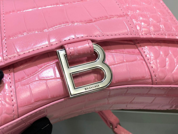 BALENCIAGA HOURGLASS [Balenciaga168] CELINE CHANEL ACCESSORIES LOEWE SHOES LOUIS VUITTON DIRO YSL OTHER BRAND HANDBAGS BALENCIAGA BOTTEGA VENETA GOYARD HERMES BURBERRY VALENTINO GUCCI FENDI MIUMIU CHLOE PRADA BVLGARI SUITCASE NEW ARRIVAL 