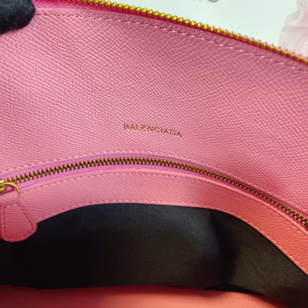 BALENCIAGA VILLE TOP HANDLE S [Balenciaga167] CELINE CHANEL ACCESSORIES LOEWE SHOES LOUIS VUITTON DIRO YSL OTHER BRAND HANDBAGS BALENCIAGA BOTTEGA VENETA GOYARD HERMES BURBERRY VALENTINO GUCCI FENDI MIUMIU CHLOE PRADA BVLGARI SUITCASE NEW ARRIVAL 