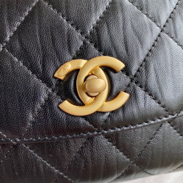 CL MINI FLAP BAG WITH TOP HANDLE [AS2477-1] CELINE CHANEL ACCESSORIES LOEWE SHOES LOUIS VUITTON DIRO YSL OTHER BRAND HANDBAGS BALENCIAGA BOTTEGA VENETA GOYARD HERMES BURBERRY VALENTINO GUCCI FENDI MIUMIU CHLOE PRADA BVLGARI SUITCASE NEW ARRIVAL 