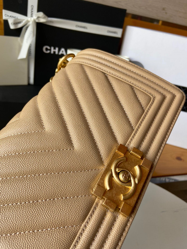 CL BOY BAG 20CM/25CM [Chanle1712] CELINE CHANEL ACCESSORIES LOEWE SHOES LOUIS VUITTON DIRO YSL OTHER BRAND HANDBAGS BALENCIAGA BOTTEGA VENETA GOYARD HERMES BURBERRY VALENTINO GUCCI FENDI MIUMIU CHLOE PRADA BVLGARI SUITCASE NEW ARRIVAL 