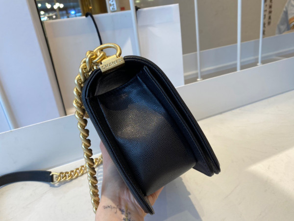 CL BOY BAG 20CM/25CM [Chanle1708] CELINE CHANEL ACCESSORIES LOEWE SHOES LOUIS VUITTON DIRO YSL OTHER BRAND HANDBAGS BALENCIAGA BOTTEGA VENETA GOYARD HERMES BURBERRY VALENTINO GUCCI FENDI MIUMIU CHLOE PRADA BVLGARI SUITCASE NEW ARRIVAL 