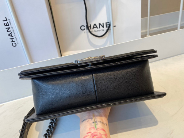 CL BOY BAG 20CM/25CM [Chanle1707] CELINE CHANEL ACCESSORIES LOEWE SHOES LOUIS VUITTON DIRO YSL OTHER BRAND HANDBAGS BALENCIAGA BOTTEGA VENETA GOYARD HERMES BURBERRY VALENTINO GUCCI FENDI MIUMIU CHLOE PRADA BVLGARI SUITCASE NEW ARRIVAL 