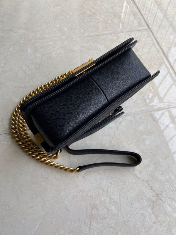 CL BOY BAG 20CM/25CM [Chanle1703] CELINE CHANEL ACCESSORIES LOEWE SHOES LOUIS VUITTON DIRO YSL OTHER BRAND HANDBAGS BALENCIAGA BOTTEGA VENETA GOYARD HERMES BURBERRY VALENTINO GUCCI FENDI MIUMIU CHLOE PRADA BVLGARI SUITCASE NEW ARRIVAL 