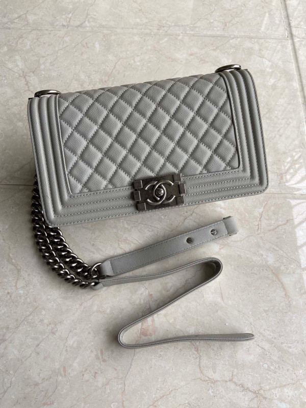 CL BOY BAG [Chanle1698] CELINE CHANEL ACCESSORIES LOEWE SHOES LOUIS VUITTON DIRO YSL OTHER BRAND HANDBAGS BALENCIAGA BOTTEGA VENETA GOYARD HERMES BURBERRY VALENTINO GUCCI FENDI MIUMIU CHLOE PRADA BVLGARI SUITCASE NEW ARRIVAL 