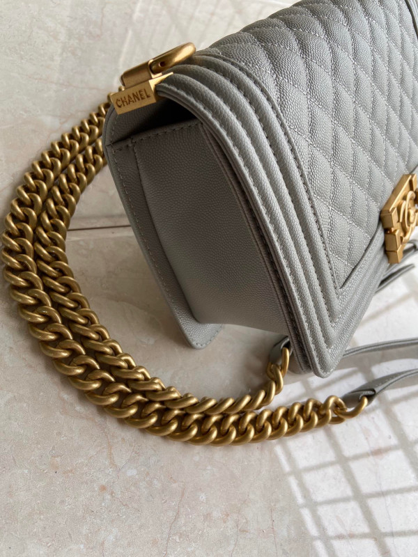 CL BOY BAG [Chanle1697] CELINE CHANEL ACCESSORIES LOEWE SHOES LOUIS VUITTON DIRO YSL OTHER BRAND HANDBAGS BALENCIAGA BOTTEGA VENETA GOYARD HERMES BURBERRY VALENTINO GUCCI FENDI MIUMIU CHLOE PRADA BVLGARI SUITCASE NEW ARRIVAL 