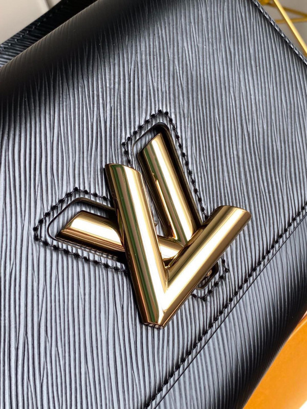 LOUIS VUITTON TWIST MM [M57505] CELINE CHANEL ACCESSORIES LOEWE SHOES LOUIS VUITTON DIRO YSL OTHER BRAND HANDBAGS BALENCIAGA BOTTEGA VENETA GOYARD HERMES BURBERRY VALENTINO GUCCI FENDI MIUMIU CHLOE PRADA BVLGARI SUITCASE NEW ARRIVAL 