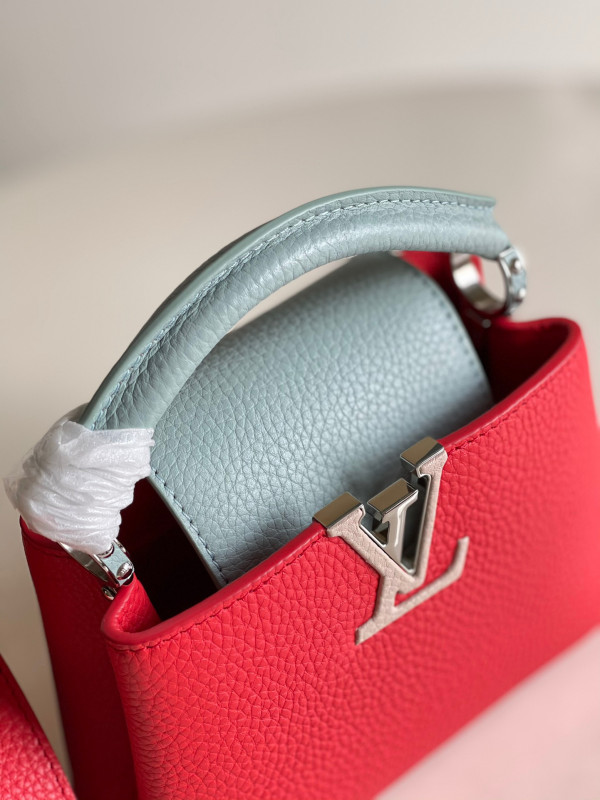 LOUIS VUITTON CAPUCINES MINI [M57520] CELINE CHANEL ACCESSORIES LOEWE SHOES LOUIS VUITTON DIRO YSL OTHER BRAND HANDBAGS BALENCIAGA BOTTEGA VENETA GOYARD HERMES BURBERRY VALENTINO GUCCI FENDI MIUMIU CHLOE PRADA BVLGARI SUITCASE NEW ARRIVAL 