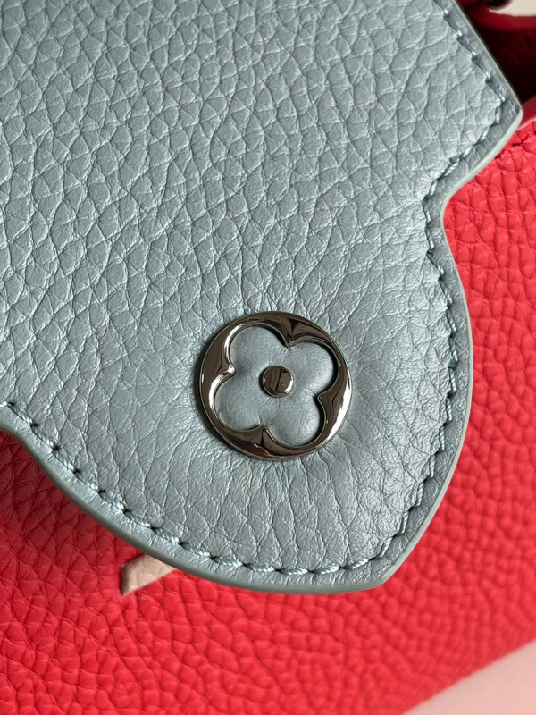 LOUIS VUITTON CAPUCINES MINI [M57520] CELINE CHANEL ACCESSORIES LOEWE SHOES LOUIS VUITTON DIRO YSL OTHER BRAND HANDBAGS BALENCIAGA BOTTEGA VENETA GOYARD HERMES BURBERRY VALENTINO GUCCI FENDI MIUMIU CHLOE PRADA BVLGARI SUITCASE NEW ARRIVAL 