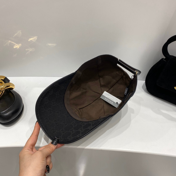 GUCCI HAT [Gucci408] CELINE CHANEL ACCESSORIES LOEWE SHOES LOUIS VUITTON DIRO YSL OTHER BRAND HANDBAGS BALENCIAGA BOTTEGA VENETA GOYARD HERMES BURBERRY VALENTINO GUCCI FENDI MIUMIU CHLOE PRADA BVLGARI SUITCASE NEW ARRIVAL 