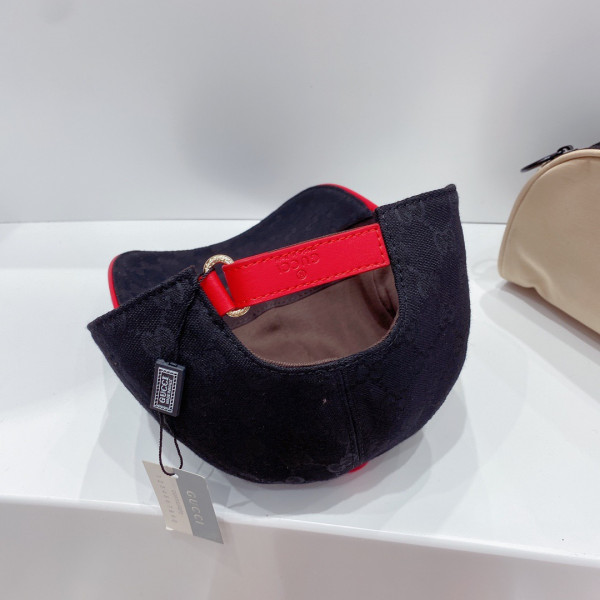 GUCCI HAT [Gucci405] CELINE CHANEL ACCESSORIES LOEWE SHOES LOUIS VUITTON DIRO YSL OTHER BRAND HANDBAGS BALENCIAGA BOTTEGA VENETA GOYARD HERMES BURBERRY VALENTINO GUCCI FENDI MIUMIU CHLOE PRADA BVLGARI SUITCASE NEW ARRIVAL 