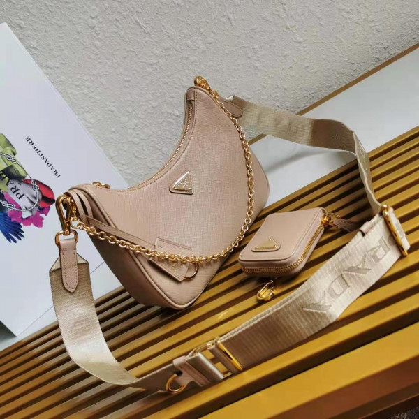 PRADA Re-Edition 2005 Saffiano leather bag [1BH204-11] CELINE CHANEL ACCESSORIES LOEWE SHOES LOUIS VUITTON DIRO YSL OTHER BRAND HANDBAGS BALENCIAGA BOTTEGA VENETA GOYARD HERMES BURBERRY VALENTINO GUCCI FENDI MIUMIU CHLOE PRADA BVLGARI SUITCASE NEW ARRIVAL 