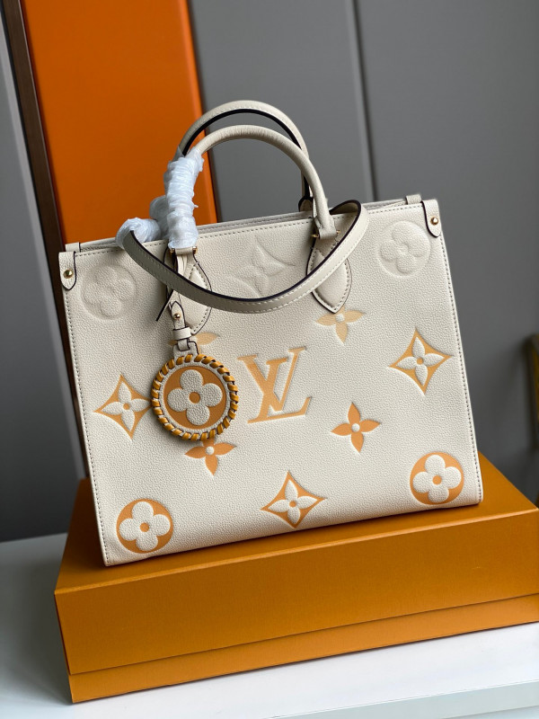 LOUIS VUITTON ONTHEGO MM [M45717] CELINE CHANEL ACCESSORIES LOEWE SHOES LOUIS VUITTON DIRO YSL OTHER BRAND HANDBAGS BALENCIAGA BOTTEGA VENETA GOYARD HERMES BURBERRY VALENTINO GUCCI FENDI MIUMIU CHLOE PRADA BVLGARI SUITCASE NEW ARRIVAL 