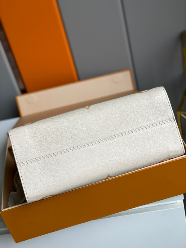 LOUIS VUITTON ONTHEGO MM [M45717] CELINE CHANEL ACCESSORIES LOEWE SHOES LOUIS VUITTON DIRO YSL OTHER BRAND HANDBAGS BALENCIAGA BOTTEGA VENETA GOYARD HERMES BURBERRY VALENTINO GUCCI FENDI MIUMIU CHLOE PRADA BVLGARI SUITCASE NEW ARRIVAL 