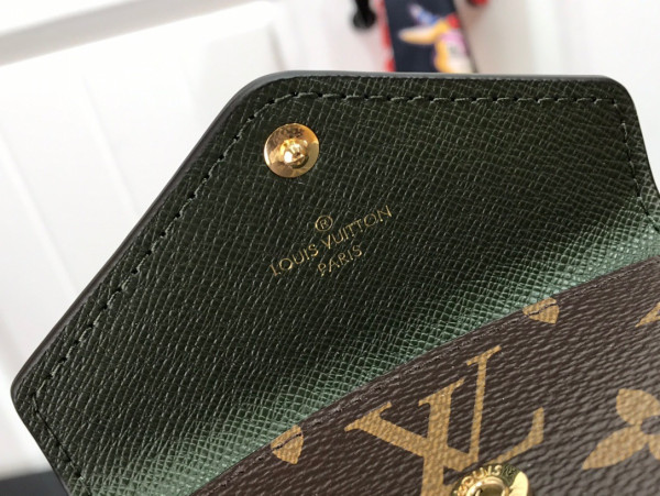 LOUIS VUITTON FELICIE STRAP & GO [Louis846] CELINE CHANEL ACCESSORIES LOEWE SHOES LOUIS VUITTON DIRO YSL OTHER BRAND HANDBAGS BALENCIAGA BOTTEGA VENETA GOYARD HERMES BURBERRY VALENTINO GUCCI FENDI MIUMIU CHLOE PRADA BVLGARI SUITCASE NEW ARRIVAL 