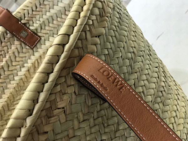 LOWEE BASKET BAG SMALL/MEDIUM [lowee99] CELINE CHANEL ACCESSORIES LOEWE SHOES LOUIS VUITTON DIRO YSL OTHER BRAND HANDBAGS BALENCIAGA BOTTEGA VENETA GOYARD HERMES BURBERRY VALENTINO GUCCI FENDI MIUMIU CHLOE PRADA BVLGARI SUITCASE NEW ARRIVAL 