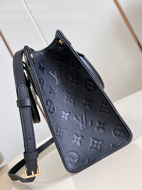 LOUIS VUITTON ONTHEGO PM [M45653] CELINE CHANEL ACCESSORIES LOEWE SHOES LOUIS VUITTON DIRO YSL OTHER BRAND HANDBAGS BALENCIAGA BOTTEGA VENETA GOYARD HERMES BURBERRY VALENTINO GUCCI FENDI MIUMIU CHLOE PRADA BVLGARI SUITCASE NEW ARRIVAL 