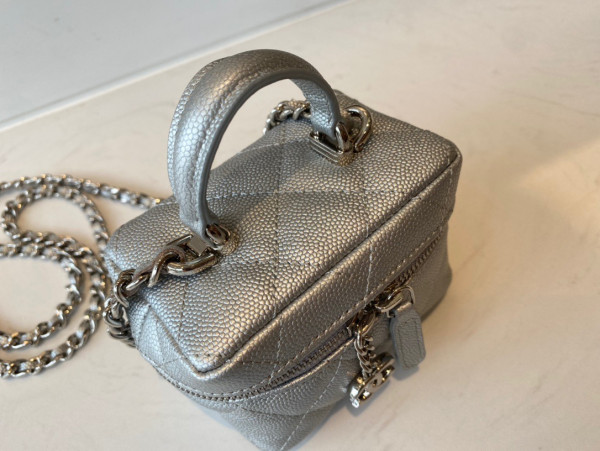CL SMALL VANITY WITH CHAIN [AP2194-3] CELINE CHANEL ACCESSORIES LOEWE SHOES LOUIS VUITTON DIRO YSL OTHER BRAND HANDBAGS BALENCIAGA BOTTEGA VENETA GOYARD HERMES BURBERRY VALENTINO GUCCI FENDI MIUMIU CHLOE PRADA BVLGARI SUITCASE NEW ARRIVAL 