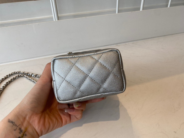 CL SMALL VANITY WITH CHAIN [AP2194-3] CELINE CHANEL ACCESSORIES LOEWE SHOES LOUIS VUITTON DIRO YSL OTHER BRAND HANDBAGS BALENCIAGA BOTTEGA VENETA GOYARD HERMES BURBERRY VALENTINO GUCCI FENDI MIUMIU CHLOE PRADA BVLGARI SUITCASE NEW ARRIVAL 