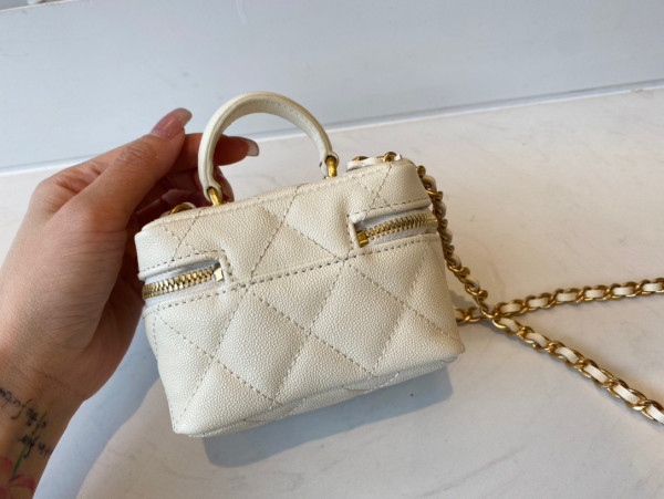 CL SMALL VANITY WITH CHAIN [AP2194-2] CELINE CHANEL ACCESSORIES LOEWE SHOES LOUIS VUITTON DIRO YSL OTHER BRAND HANDBAGS BALENCIAGA BOTTEGA VENETA GOYARD HERMES BURBERRY VALENTINO GUCCI FENDI MIUMIU CHLOE PRADA BVLGARI SUITCASE NEW ARRIVAL 