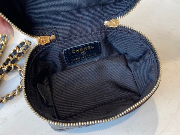 CL SMALL VANITY WITH CHAIN [AP2194-1] CELINE CHANEL ACCESSORIES LOEWE SHOES LOUIS VUITTON DIRO YSL OTHER BRAND HANDBAGS BALENCIAGA BOTTEGA VENETA GOYARD HERMES BURBERRY VALENTINO GUCCI FENDI MIUMIU CHLOE PRADA BVLGARI SUITCASE NEW ARRIVAL 