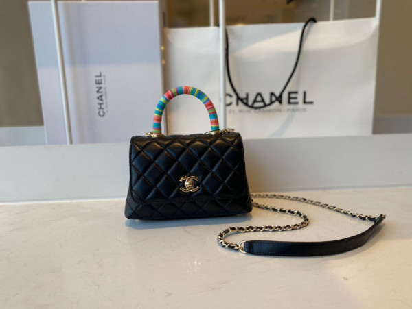 CL MINI FLAP BAG WITH TOP HANDLE [AS2215-10] CELINE CHANEL ACCESSORIES LOEWE SHOES LOUIS VUITTON DIRO YSL OTHER BRAND HANDBAGS BALENCIAGA BOTTEGA VENETA GOYARD HERMES BURBERRY VALENTINO GUCCI FENDI MIUMIU CHLOE PRADA BVLGARI SUITCASE NEW ARRIVAL 