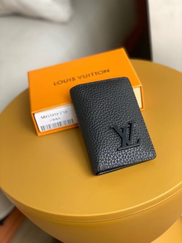 (image for) LOUIS VUITTON POCKET ORGANIZER
