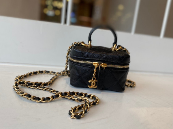 (image for) CL SMALL VANITY WITH CHAIN