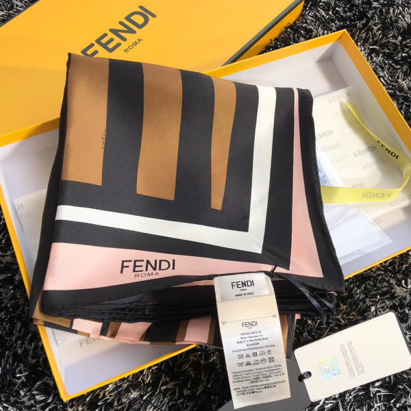 FENDI SCARF [Fendi293] CELINE CHANEL ACCESSORIES LOEWE SHOES LOUIS VUITTON DIRO YSL OTHER BRAND HANDBAGS BALENCIAGA BOTTEGA VENETA GOYARD HERMES BURBERRY VALENTINO GUCCI FENDI MIUMIU CHLOE PRADA BVLGARI SUITCASE NEW ARRIVAL 