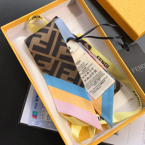 FENDI WRAPPY [Fendi292] CELINE CHANEL ACCESSORIES LOEWE SHOES LOUIS VUITTON DIRO YSL OTHER BRAND HANDBAGS BALENCIAGA BOTTEGA VENETA GOYARD HERMES BURBERRY VALENTINO GUCCI FENDI MIUMIU CHLOE PRADA BVLGARI SUITCASE NEW ARRIVAL 