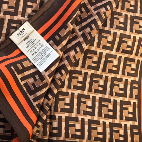 FENDI SCARF [Fendi291] CELINE CHANEL ACCESSORIES LOEWE SHOES LOUIS VUITTON DIRO YSL OTHER BRAND HANDBAGS BALENCIAGA BOTTEGA VENETA GOYARD HERMES BURBERRY VALENTINO GUCCI FENDI MIUMIU CHLOE PRADA BVLGARI SUITCASE NEW ARRIVAL 