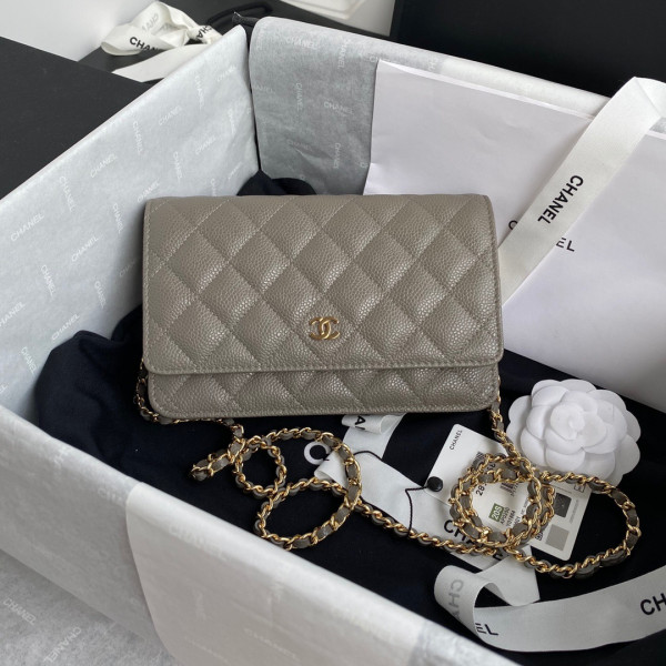 CL CHAIN WALLET CAVIAR NEW EDITION [Chanle1677] CELINE CHANEL ACCESSORIES LOEWE SHOES LOUIS VUITTON DIRO YSL OTHER BRAND HANDBAGS BALENCIAGA BOTTEGA VENETA GOYARD HERMES BURBERRY VALENTINO GUCCI FENDI MIUMIU CHLOE PRADA BVLGARI SUITCASE NEW ARRIVAL 