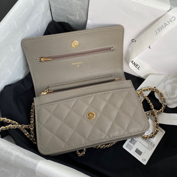 CL CHAIN WALLET CAVIAR NEW EDITION [Chanle1677] CELINE CHANEL ACCESSORIES LOEWE SHOES LOUIS VUITTON DIRO YSL OTHER BRAND HANDBAGS BALENCIAGA BOTTEGA VENETA GOYARD HERMES BURBERRY VALENTINO GUCCI FENDI MIUMIU CHLOE PRADA BVLGARI SUITCASE NEW ARRIVAL 