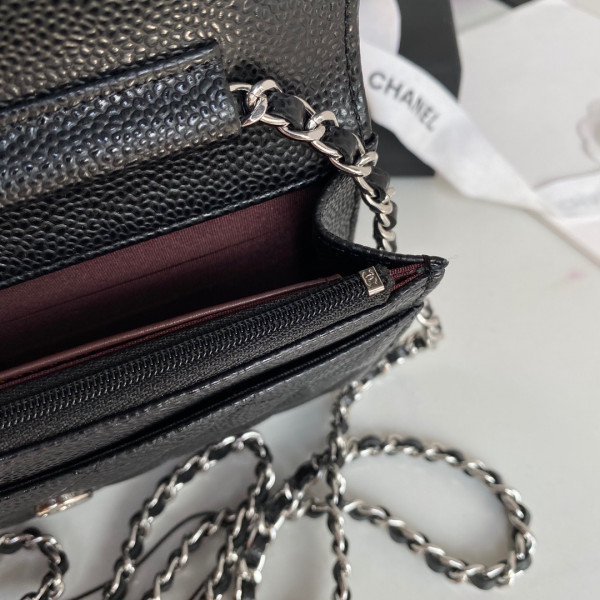 CL CHAIN WALLET CAVIAR NEW EDITION [Chanle1674] CELINE CHANEL ACCESSORIES LOEWE SHOES LOUIS VUITTON DIRO YSL OTHER BRAND HANDBAGS BALENCIAGA BOTTEGA VENETA GOYARD HERMES BURBERRY VALENTINO GUCCI FENDI MIUMIU CHLOE PRADA BVLGARI SUITCASE NEW ARRIVAL 