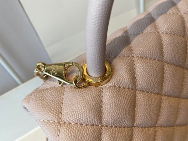 CL LARGE FLAP BAG WITH TOP HANDLE [A92991-5] CELINE CHANEL ACCESSORIES LOEWE SHOES LOUIS VUITTON DIRO YSL OTHER BRAND HANDBAGS BALENCIAGA BOTTEGA VENETA GOYARD HERMES BURBERRY VALENTINO GUCCI FENDI MIUMIU CHLOE PRADA BVLGARI SUITCASE NEW ARRIVAL 