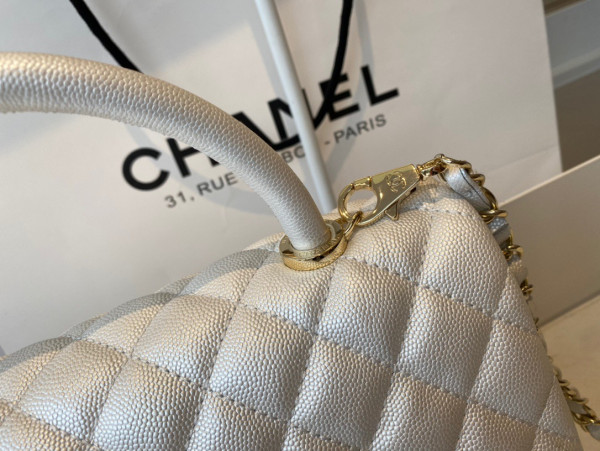 CL LARGE FLAP BAG WITH TOP HANDLE [A92991-3] CELINE CHANEL ACCESSORIES LOEWE SHOES LOUIS VUITTON DIRO YSL OTHER BRAND HANDBAGS BALENCIAGA BOTTEGA VENETA GOYARD HERMES BURBERRY VALENTINO GUCCI FENDI MIUMIU CHLOE PRADA BVLGARI SUITCASE NEW ARRIVAL 