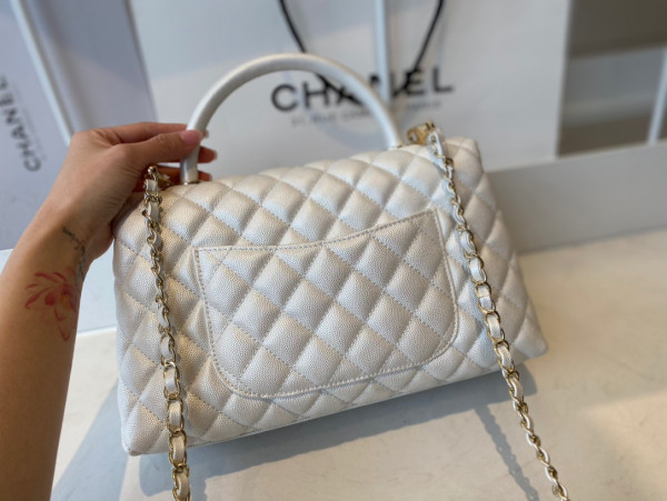 CL LARGE FLAP BAG WITH TOP HANDLE [A92991-3] CELINE CHANEL ACCESSORIES LOEWE SHOES LOUIS VUITTON DIRO YSL OTHER BRAND HANDBAGS BALENCIAGA BOTTEGA VENETA GOYARD HERMES BURBERRY VALENTINO GUCCI FENDI MIUMIU CHLOE PRADA BVLGARI SUITCASE NEW ARRIVAL 