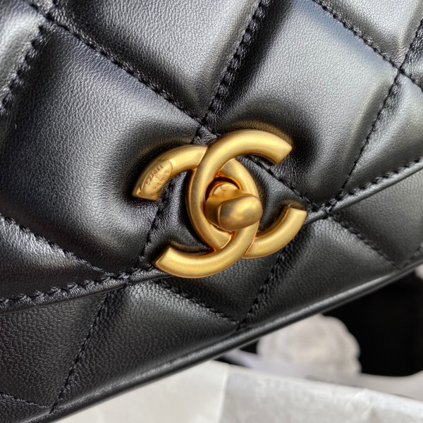 CL SMALL FLAP BAG [AS2189-1] CELINE CHANEL ACCESSORIES LOEWE SHOES LOUIS VUITTON DIRO YSL OTHER BRAND HANDBAGS BALENCIAGA BOTTEGA VENETA GOYARD HERMES BURBERRY VALENTINO GUCCI FENDI MIUMIU CHLOE PRADA BVLGARI SUITCASE NEW ARRIVAL 