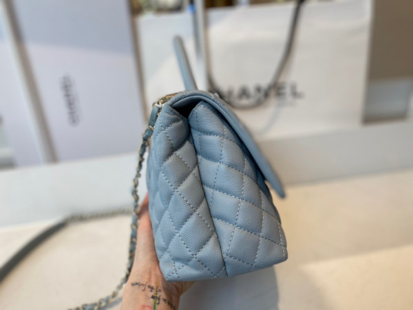 CL HANDLE BAG [Chanle1647] CELINE CHANEL ACCESSORIES LOEWE SHOES LOUIS VUITTON DIRO YSL OTHER BRAND HANDBAGS BALENCIAGA BOTTEGA VENETA GOYARD HERMES BURBERRY VALENTINO GUCCI FENDI MIUMIU CHLOE PRADA BVLGARI SUITCASE NEW ARRIVAL 