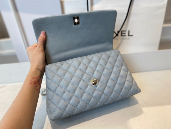 CL HANDLE BAG [Chanle1647] CELINE CHANEL ACCESSORIES LOEWE SHOES LOUIS VUITTON DIRO YSL OTHER BRAND HANDBAGS BALENCIAGA BOTTEGA VENETA GOYARD HERMES BURBERRY VALENTINO GUCCI FENDI MIUMIU CHLOE PRADA BVLGARI SUITCASE NEW ARRIVAL 