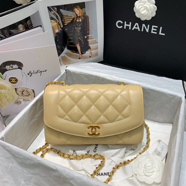 CL FLAP BAG-22.5*14*7CM [Chanle1604] CELINE CHANEL ACCESSORIES LOEWE SHOES LOUIS VUITTON DIRO YSL OTHER BRAND HANDBAGS BALENCIAGA BOTTEGA VENETA GOYARD HERMES BURBERRY VALENTINO GUCCI FENDI MIUMIU CHLOE PRADA BVLGARI SUITCASE NEW ARRIVAL 