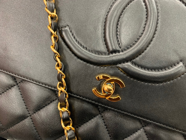 CL FLAP BAG LAMBSKIN-35*22*12CM [Chanle1593] CELINE CHANEL ACCESSORIES LOEWE SHOES LOUIS VUITTON DIRO YSL OTHER BRAND HANDBAGS BALENCIAGA BOTTEGA VENETA GOYARD HERMES BURBERRY VALENTINO GUCCI FENDI MIUMIU CHLOE PRADA BVLGARI SUITCASE NEW ARRIVAL 