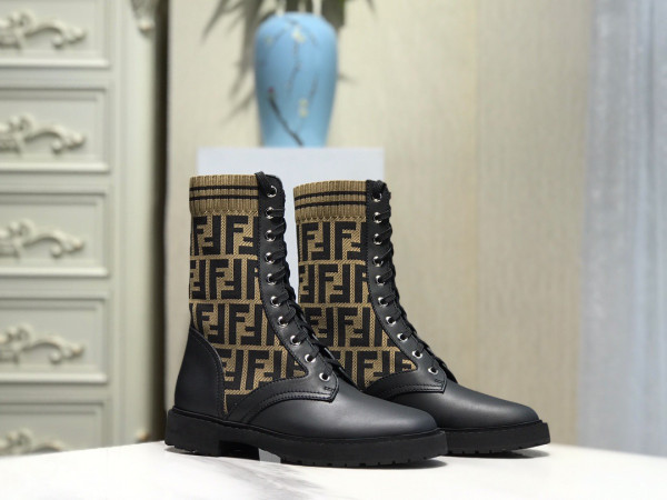 FENDI ANKLE BOOTS [Fendi287] CELINE CHANEL ACCESSORIES LOEWE SHOES LOUIS VUITTON DIRO YSL OTHER BRAND HANDBAGS BALENCIAGA BOTTEGA VENETA GOYARD HERMES BURBERRY VALENTINO GUCCI FENDI MIUMIU CHLOE PRADA BVLGARI SUITCASE NEW ARRIVAL 