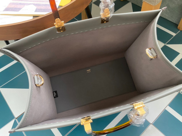 FENDI SUNSHINE LARGE [Fendi274] CELINE CHANEL ACCESSORIES LOEWE SHOES LOUIS VUITTON DIRO YSL OTHER BRAND HANDBAGS BALENCIAGA BOTTEGA VENETA GOYARD HERMES BURBERRY VALENTINO GUCCI FENDI MIUMIU CHLOE PRADA BVLGARI SUITCASE NEW ARRIVAL 
