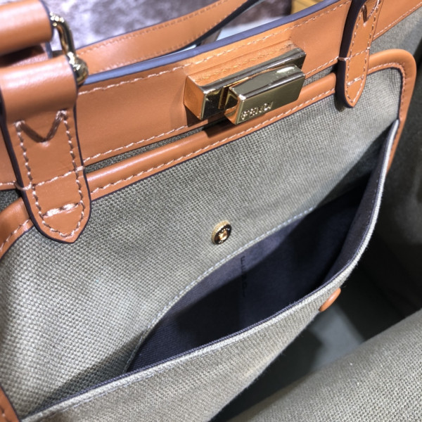 PEEKABOO X-TOTE [Fendi272] CELINE CHANEL ACCESSORIES LOEWE SHOES LOUIS VUITTON DIRO YSL OTHER BRAND HANDBAGS BALENCIAGA BOTTEGA VENETA GOYARD HERMES BURBERRY VALENTINO GUCCI FENDI MIUMIU CHLOE PRADA BVLGARI SUITCASE NEW ARRIVAL 