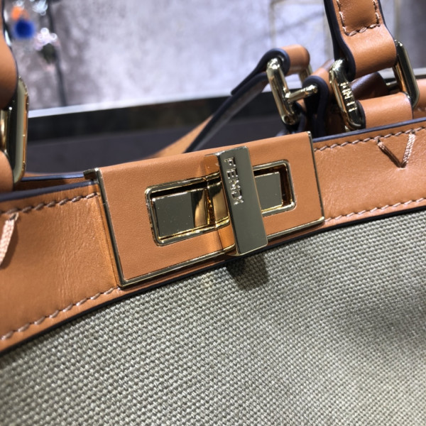 FENDI PEEKABOO X-TOTE [Fendi271] CELINE CHANEL ACCESSORIES LOEWE SHOES LOUIS VUITTON DIRO YSL OTHER BRAND HANDBAGS BALENCIAGA BOTTEGA VENETA GOYARD HERMES BURBERRY VALENTINO GUCCI FENDI MIUMIU CHLOE PRADA BVLGARI SUITCASE NEW ARRIVAL 