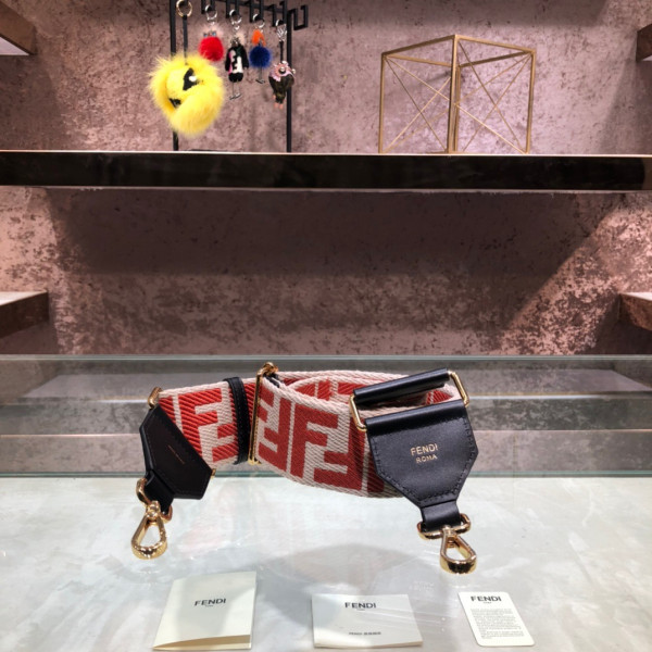 FENDI STRAP YOU [Fendi261] CELINE CHANEL ACCESSORIES LOEWE SHOES LOUIS VUITTON DIRO YSL OTHER BRAND HANDBAGS BALENCIAGA BOTTEGA VENETA GOYARD HERMES BURBERRY VALENTINO GUCCI FENDI MIUMIU CHLOE PRADA BVLGARI SUITCASE NEW ARRIVAL 