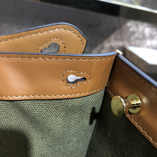 (image for) FENDI PEEKABOO X-TOTE